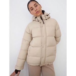 ARITZIA TNA Super Puff in Almond Tan